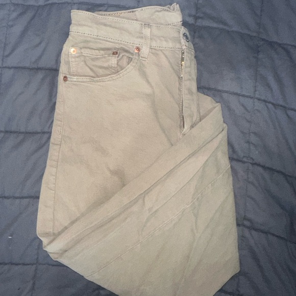 Levi khakis - Picture 2 of 2